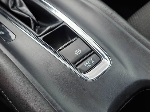 Used 2022 Honda HR-V EX image 37