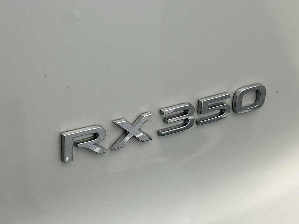 Used 2024 Lexus RX 350 FWD w/ Technology Package image 19