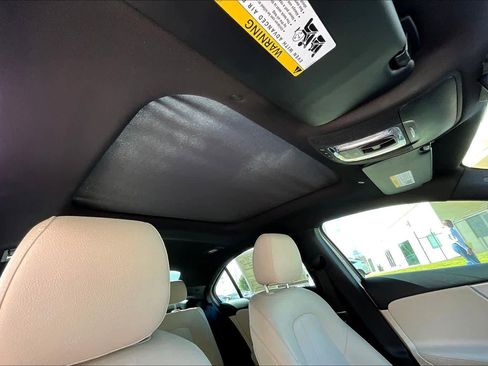 Used 2020 Mercedes-Benz A 220 image 11