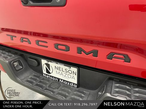 Used 2019 Toyota Tacoma SR image 15