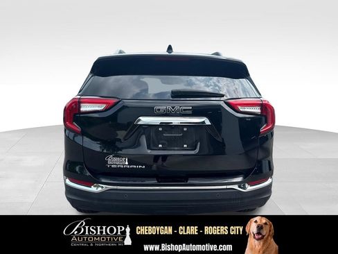 Used 2023 GMC Terrain SLT FWD image 10