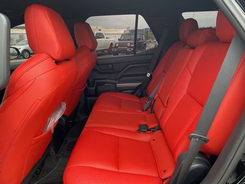 Used 2025 Toyota 4Runner SR5 image 20