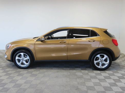Used 2018 Mercedes-Benz GLA 250 4MATIC image 5