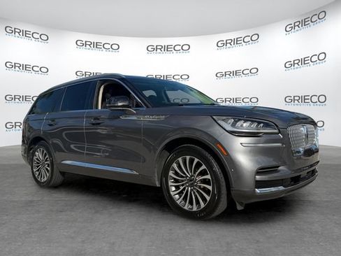 Used 2022 Lincoln Aviator Reserve RWD image 1