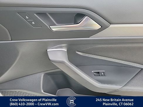 Certified 2023 Volkswagen Jetta SE w/ Panoramic Sunroof Package FWD image 45