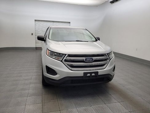 Used 2017 Ford Edge SE FWD image 14