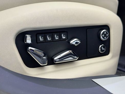 New 2026 Bentley Flying Spur Azure AWD/4WD image 52