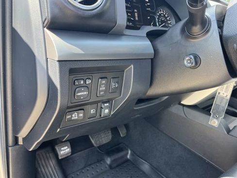 Used 2018 Toyota Tundra Platinum AWD/4WD image 62
