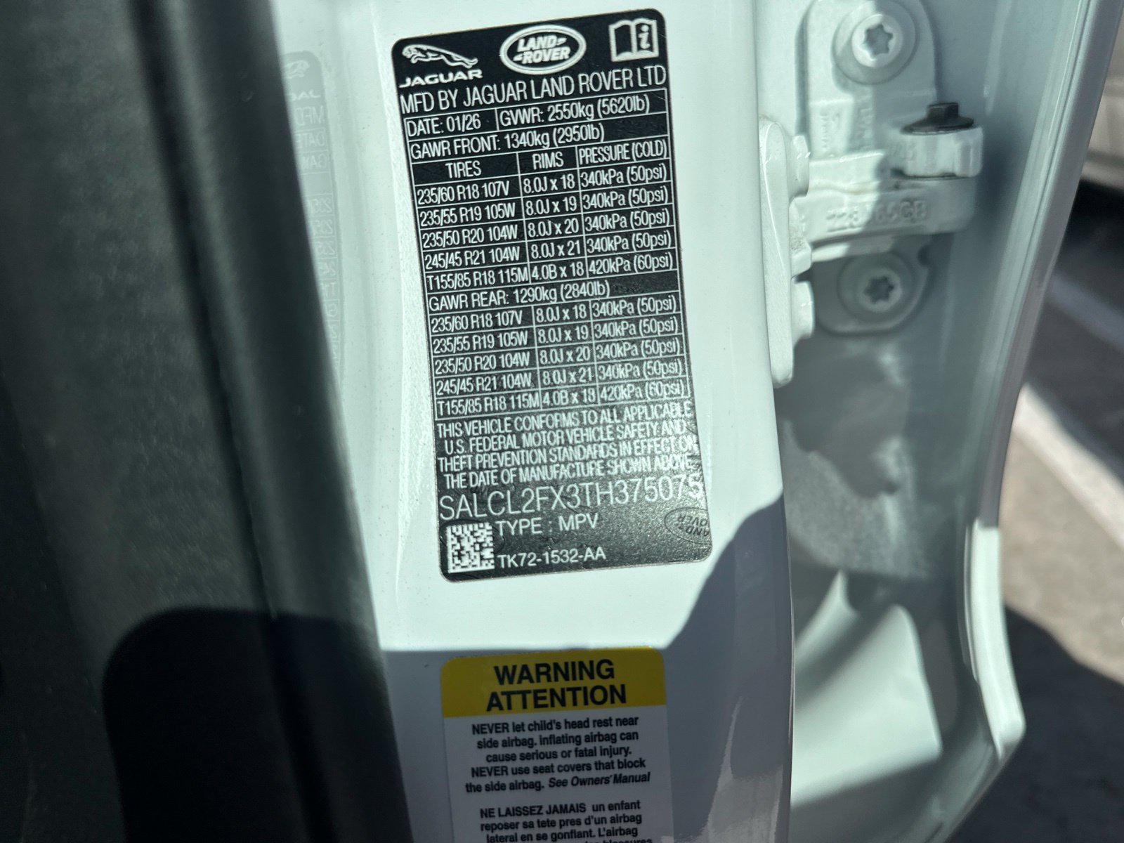 Certified 2026 Land Rover Discovery Sport Landmark AWD/4WD image 6