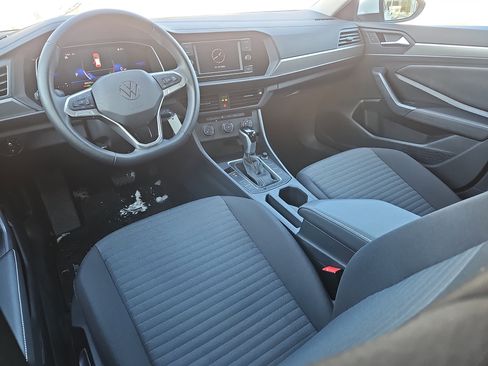 Certified 2024 Volkswagen Jetta S image 4