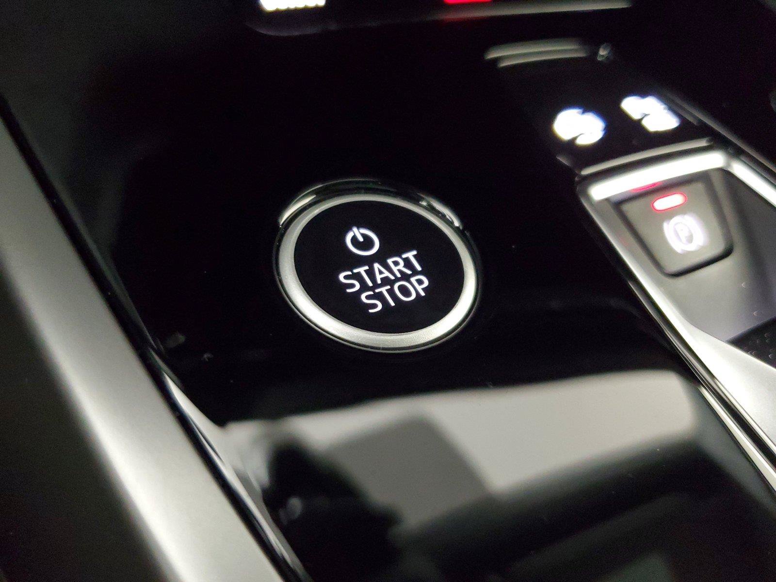 Certified 2023 Audi Q4 e-tron Prestige w/ Black Optic Package AWD/4WD image 34