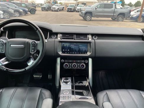 Used 2017 Land Rover Range Rover Supercharged image 15