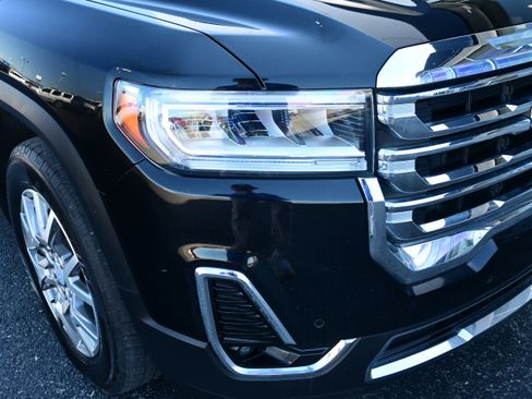 Used 2022 GMC Acadia SLT w/ Preferred Package image 11