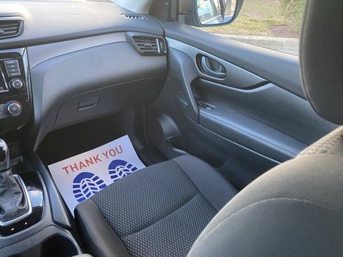 Certified 2021 Nissan Rogue Sport S image 33