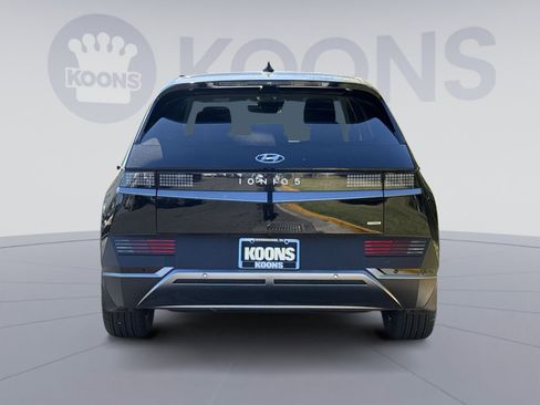 New 2024 Hyundai Ioniq 5 SE image 5