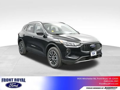 New 2025 Ford Escape SE