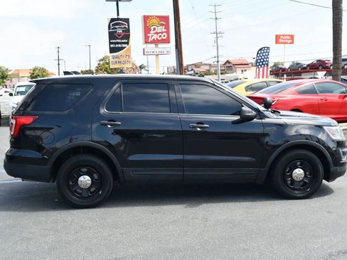 Used 2017 Ford Explorer 4WD Police Interceptor w/ 2-tone Vinyl Package #1 image 8
