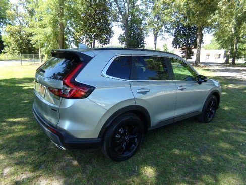 New 2025 Honda CR-V Sport-L image 8