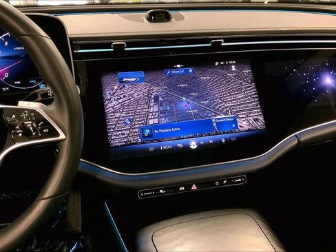 Used 2025 Mercedes-Benz E 450 4MATIC All-Terrain Wagon image 7