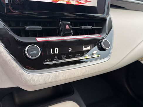 New 2026 Toyota Corolla LE FWD image 25