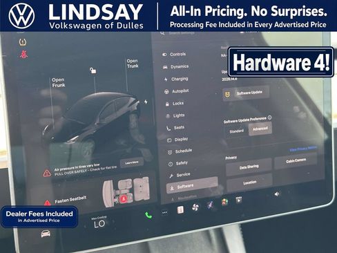 Used 2024 Tesla Model Y Long Range AWD/4WD image 24