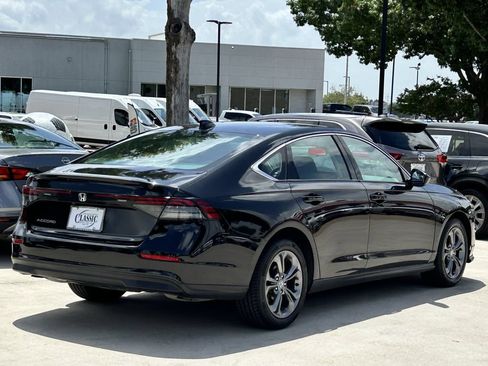 Used 2024 Honda Accord EX image 4