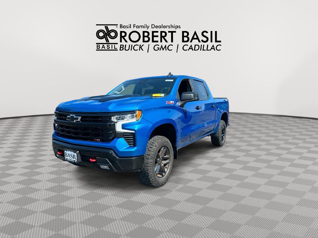 Used 2022 Chevrolet Silverado 1500 LT Trail Boss w/ Protection Package AWD/4WD image 4