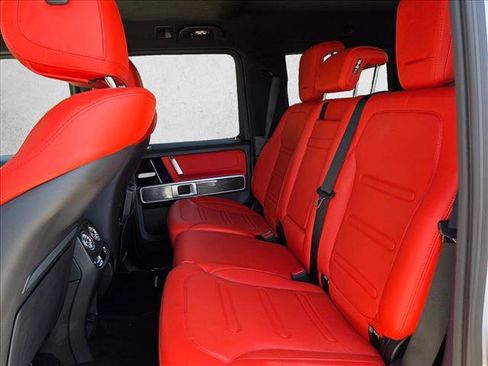 Used 2025 Mercedes-Benz G 550 image 19