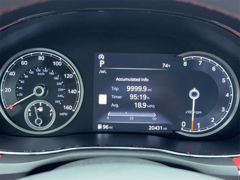 Used 2024 Genesis GV70 3.5T Sport w/ Sport Advanced Package image 20