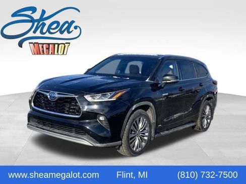 Used 2020 Toyota Highlander Platinum image 1