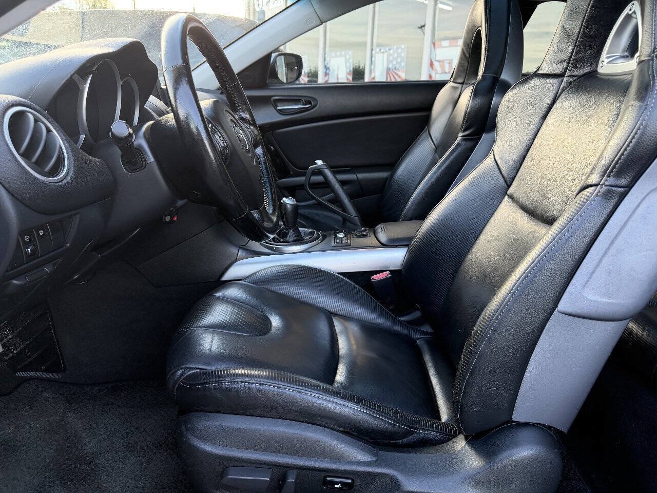 Used 2004 MAZDA RX-8 w/ MT Grand Touring Pkg RWD image 24