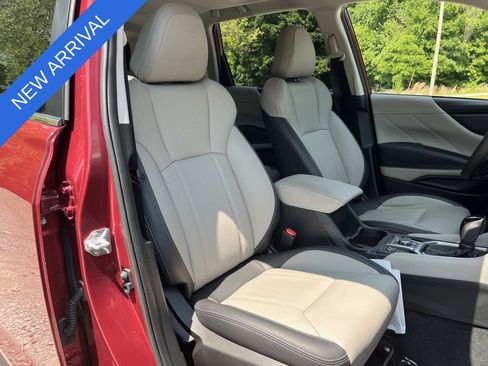 Certified 2024 Subaru Forester Limited AWD/4WD image 29
