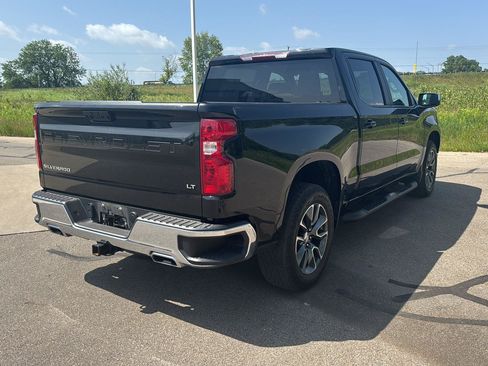 Used 2023 Chevrolet Silverado 1500 LT w/ Z71 Off-Road Package AWD/4WD image 5