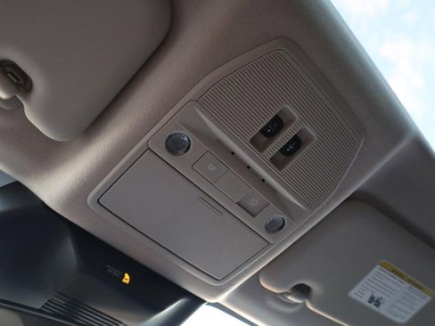 New 2026 Nissan Kicks SV w/ SV Premium Package image 19