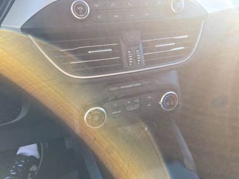 Used 2022 Ford Escape S image 7