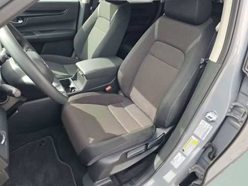 Certified 2025 Honda CR-V LX image 8