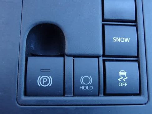 Used 2023 Toyota Highlander XSE image 16