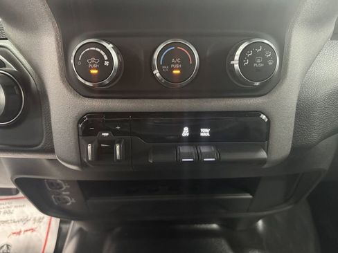 New 2024 RAM 2500 Tradesman AWD/4WD image 29