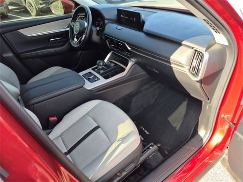 Used 2024 MAZDA CX-90 3.3 Turbo w/ Preferred Package image 11