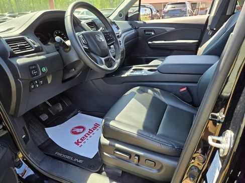 Used 2025 Honda Ridgeline RTL image 10