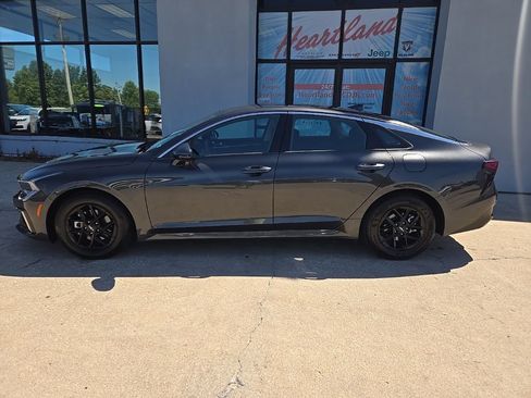 Used 2025 Kia K5 LXS FWD image 3