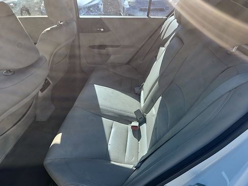 Used 2013 Honda Accord Touring image 11