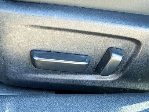 Used 2023 Lexus IS 300 w/ Comfort Package image 16