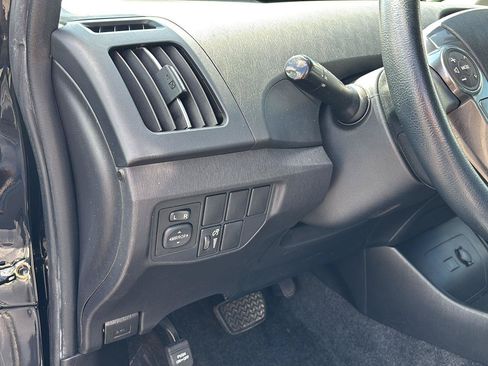 Used 2013 Toyota Prius Persona Series FWD image 27