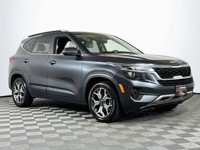 Used 2022 Kia Seltos EX