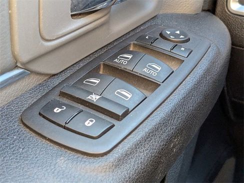 Used 2024 RAM 1500 Classic SLT image 20