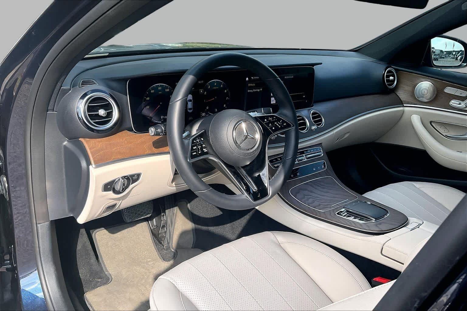 Used 2022 Mercedes-Benz E 350 Sedan image 18