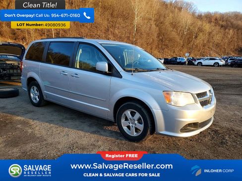 Used 2012 Dodge Grand Caravan SXT FWD image 5