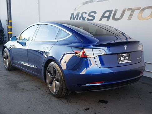 Used 2018 Tesla Model 3 Long Range image 6