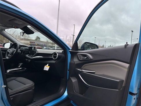New 2026 Chevrolet Trax ACTIV w/ Driver Confidence Package image 11